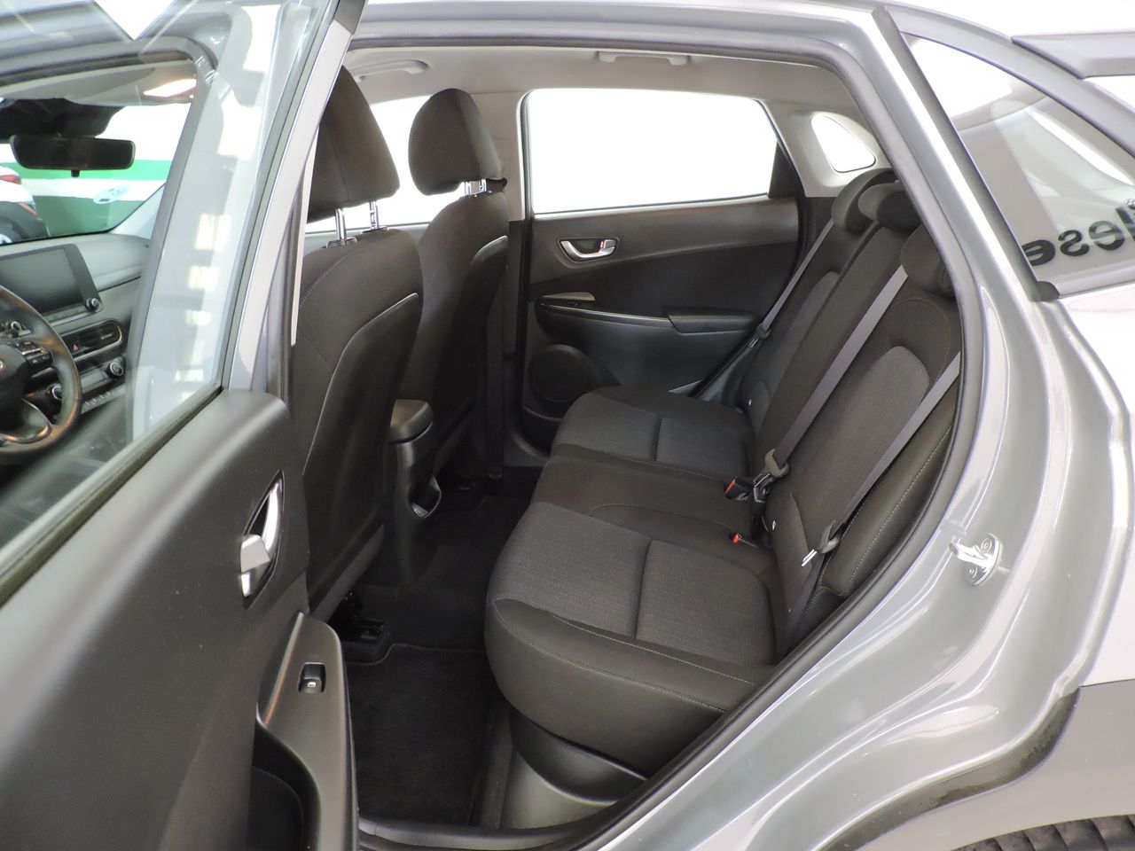 Hyundai Kona 1.0 TGDi 88 kW (120 CV) Maxx - Foto 11