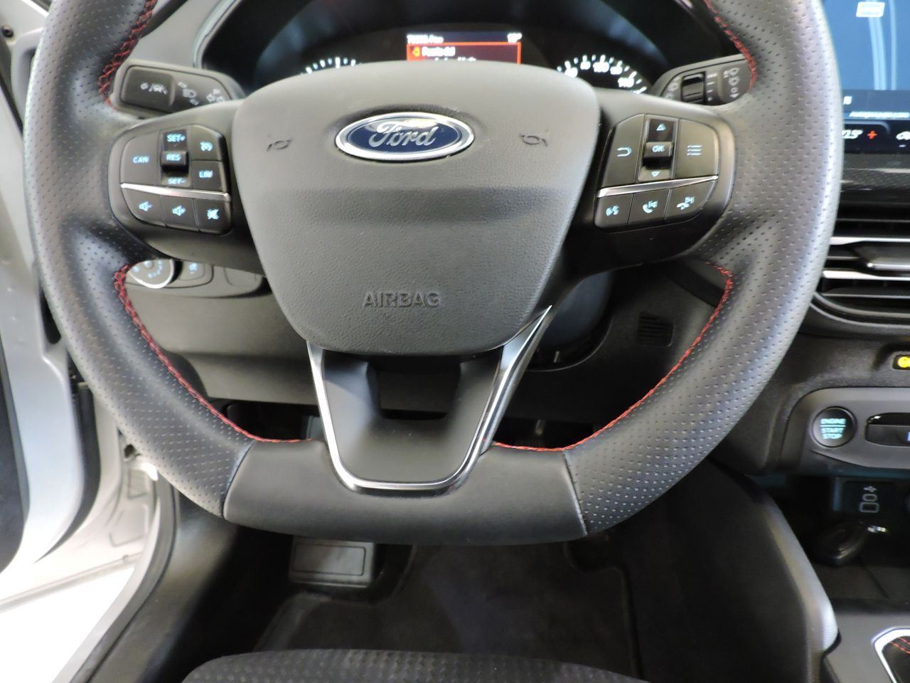 Ford Focus Berlina ST-Line 1.0 EcoBoost 92 kW (125 CV) - Foto 12