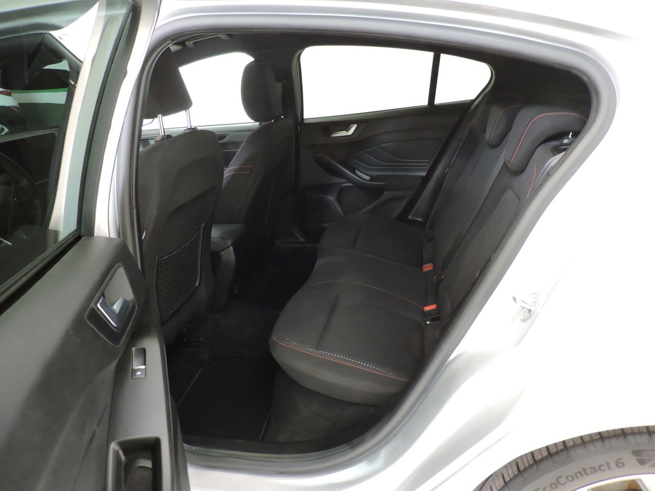 Ford Focus Berlina ST-Line 1.0 EcoBoost 92 kW (125 CV) - Foto 11