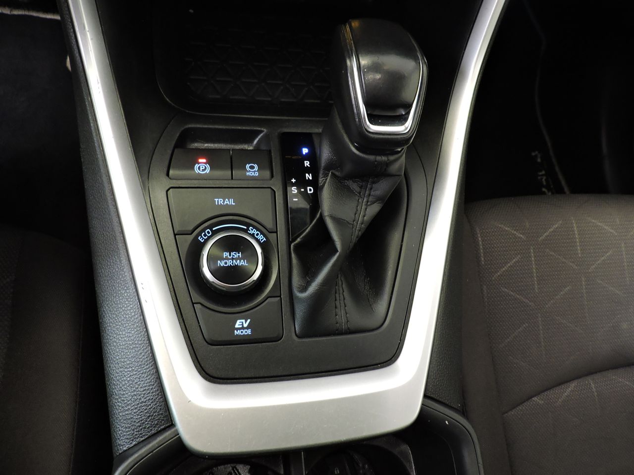 Toyota Rav4  2.5I 220H Business 4WD - Foto 12