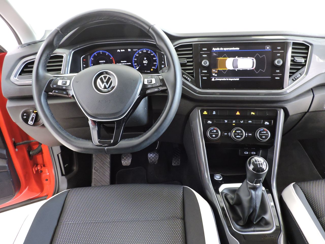 Volkswagen T-Roc Sport 1.5 TSI 110 kW (150 CV) - Foto 8