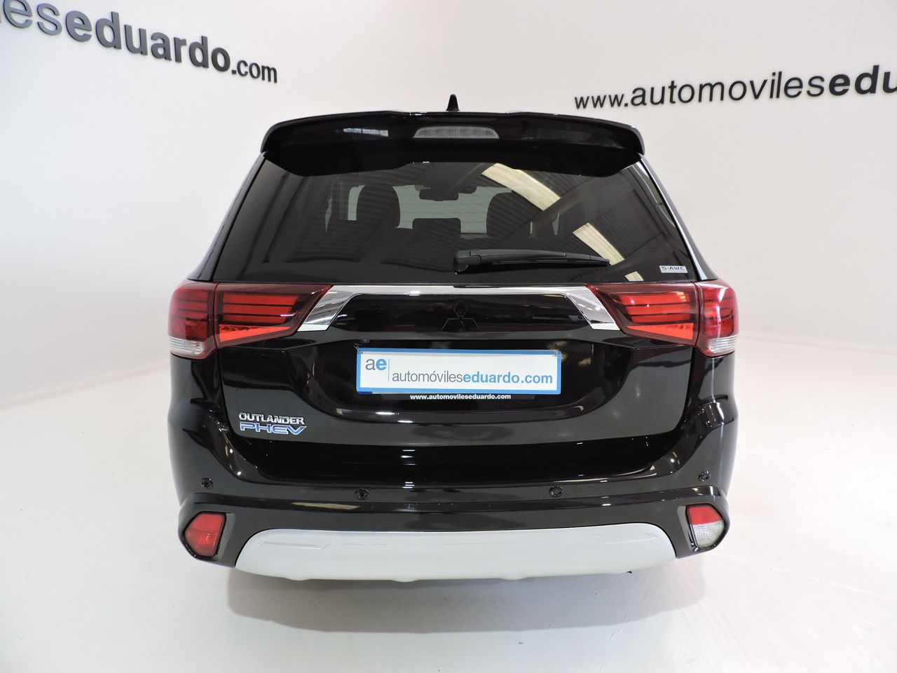 Mitsubishi Outlander PHEV Kaiteki 4WD - Foto 6