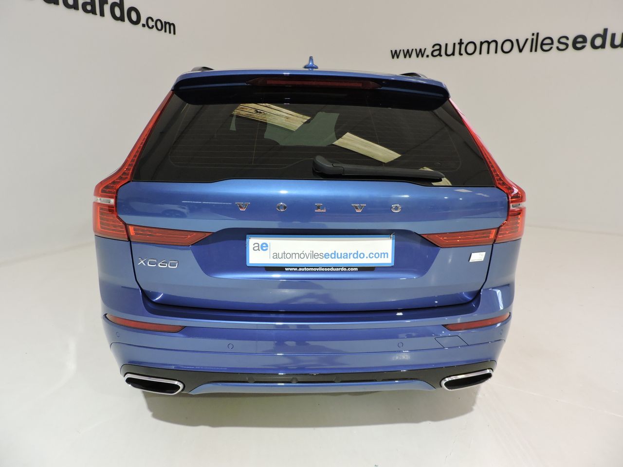 Volvo XC60 T6 AWD Recharge R-Design - Foto 6