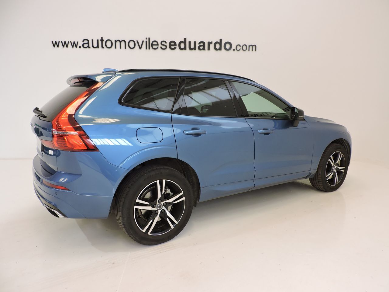 Volvo XC60 T6 AWD Recharge R-Design - Foto 5