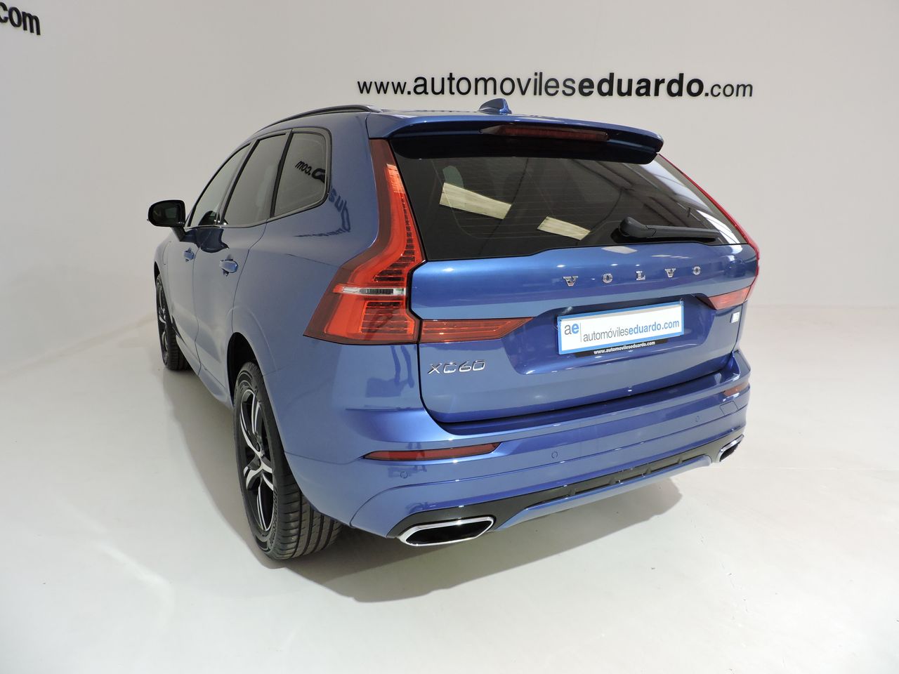 Volvo XC60 T6 AWD Recharge R-Design - Foto 7