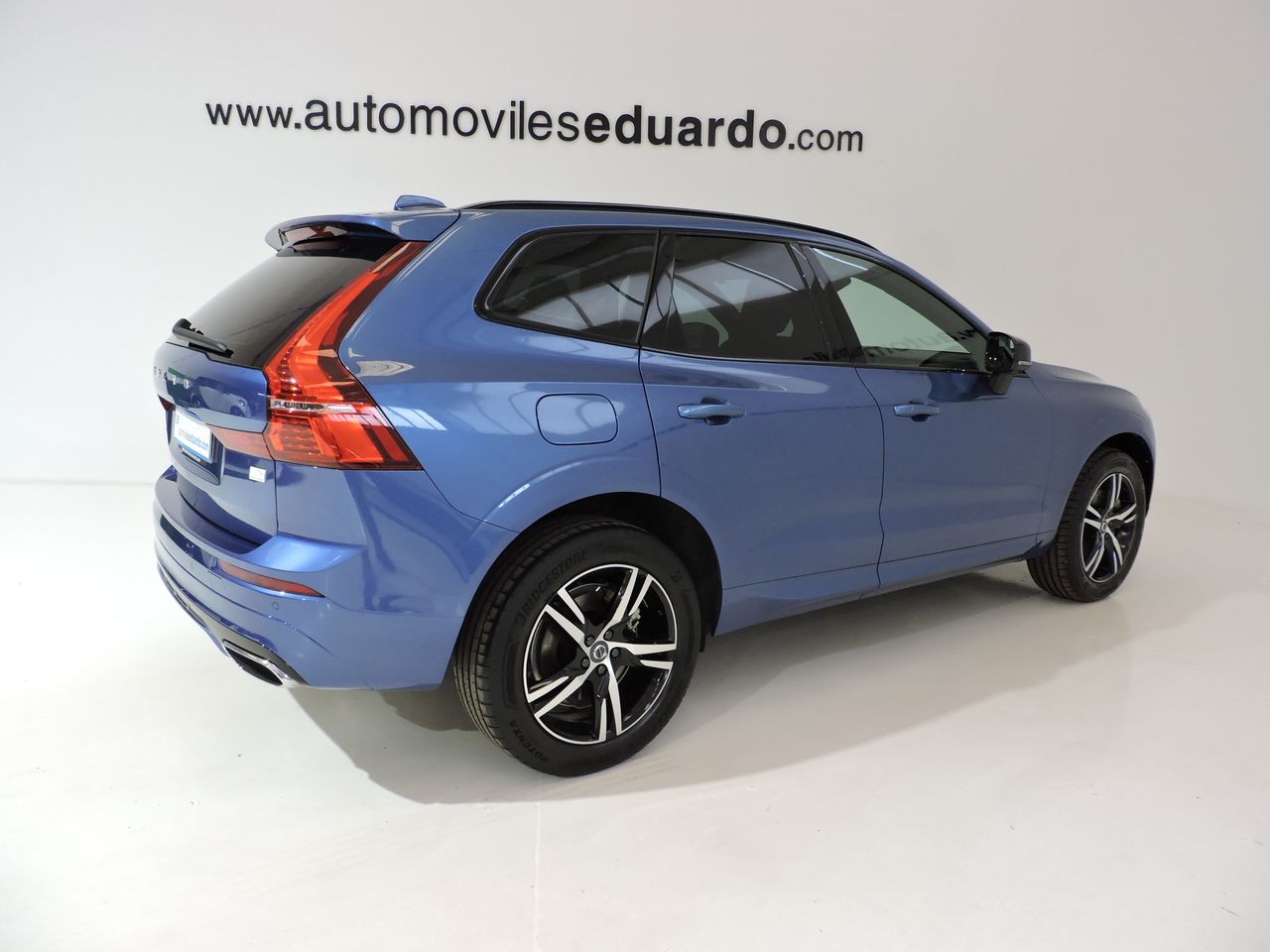 Volvo XC60 T6 AWD Recharge R-Design - Foto 5