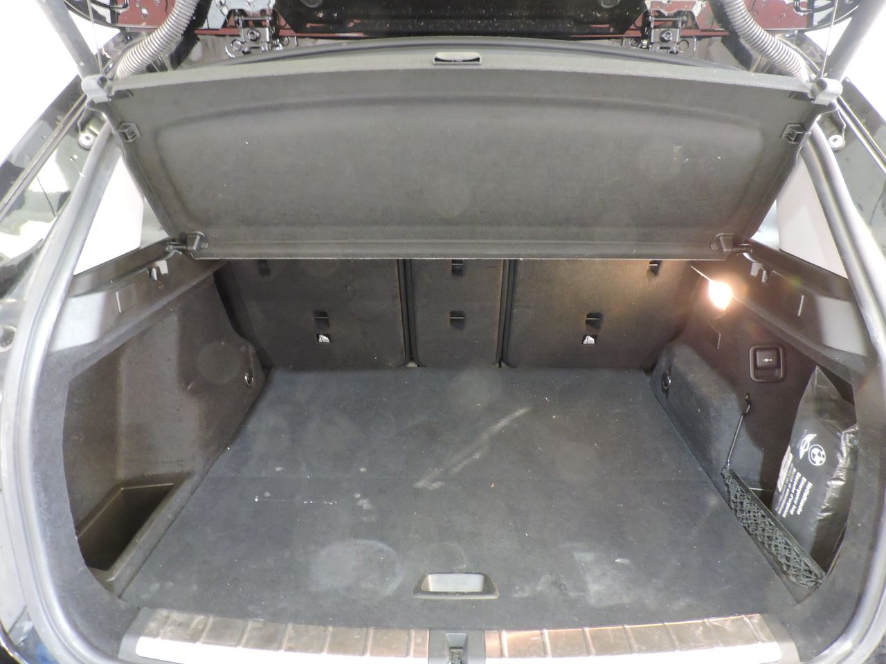 BMW X1 xDrive25e Business Advantage - Foto 15