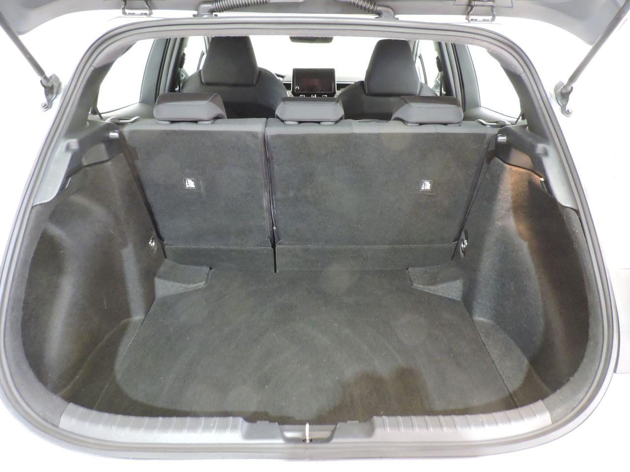 Toyota Corolla 1.8 Hybrid Dynamic - Foto 16