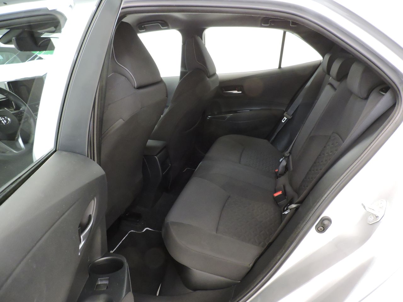 Toyota Corolla 1.8 Hybrid Dynamic - Foto 15