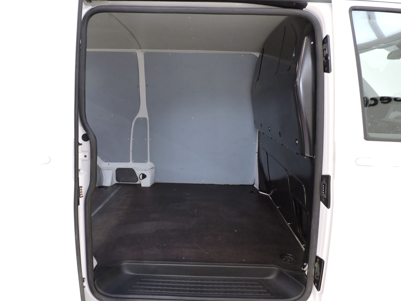 Volkswagen Transporter FG 2.0 TDI 110 L2H1 BUSI LINE PLUS 4P - Foto 12