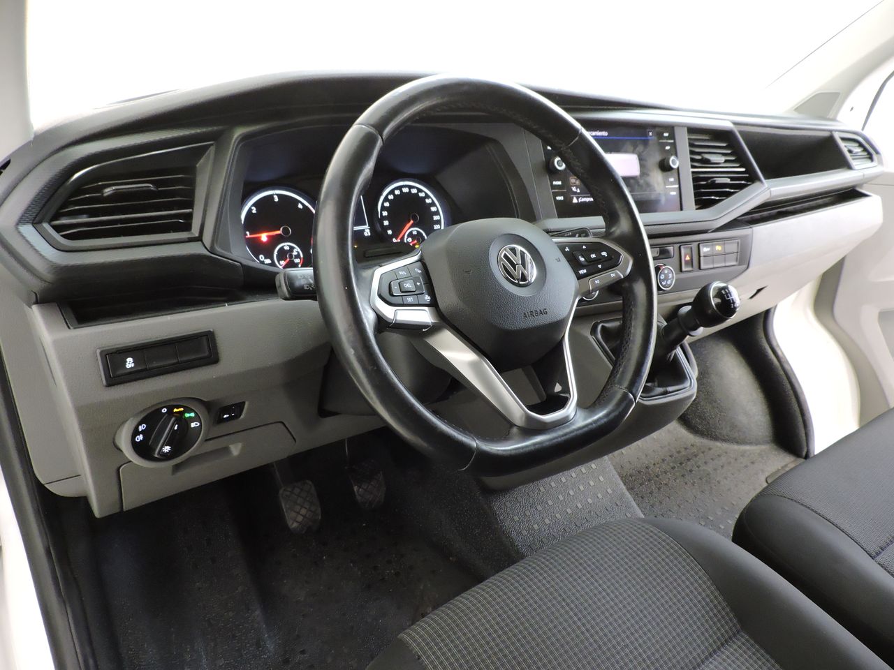 Volkswagen Transporter FG 2.0 TDI 110 L2H1 BUSI LINE PLUS 4P - Foto 9