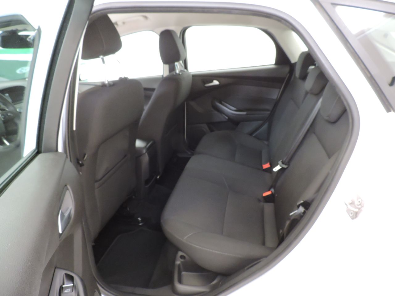 Ford Focus Berlina Trend+ 1.0 EcoBoost 92 kW (125 CV) Auto-Start-Stop - Foto 11