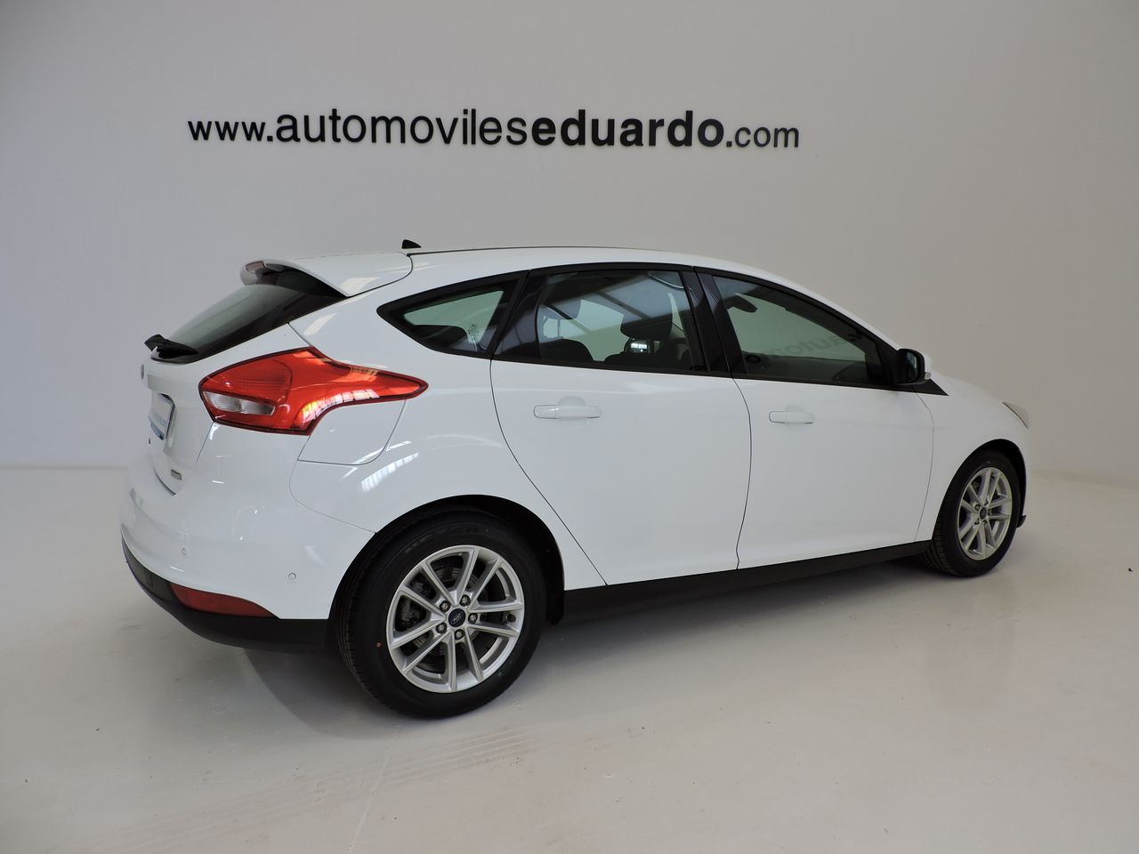 Ford Focus Berlina Trend+ 1.0 EcoBoost 92 kW (125 CV) Auto-Start-Stop - Foto 5