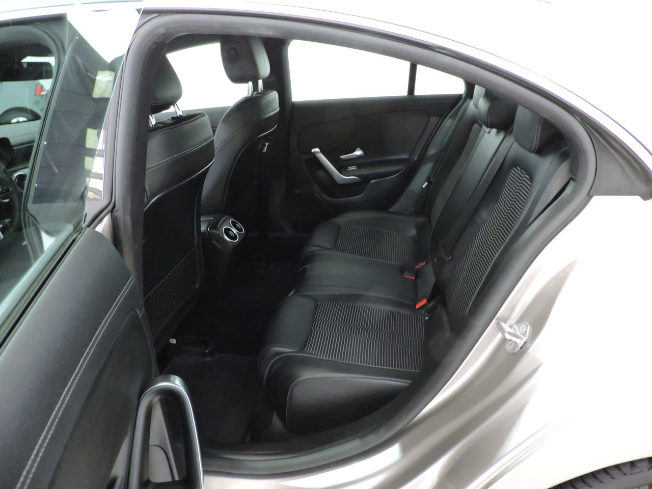 Mercedes CLA Coupé CLA 200 d Business Line - Foto 11