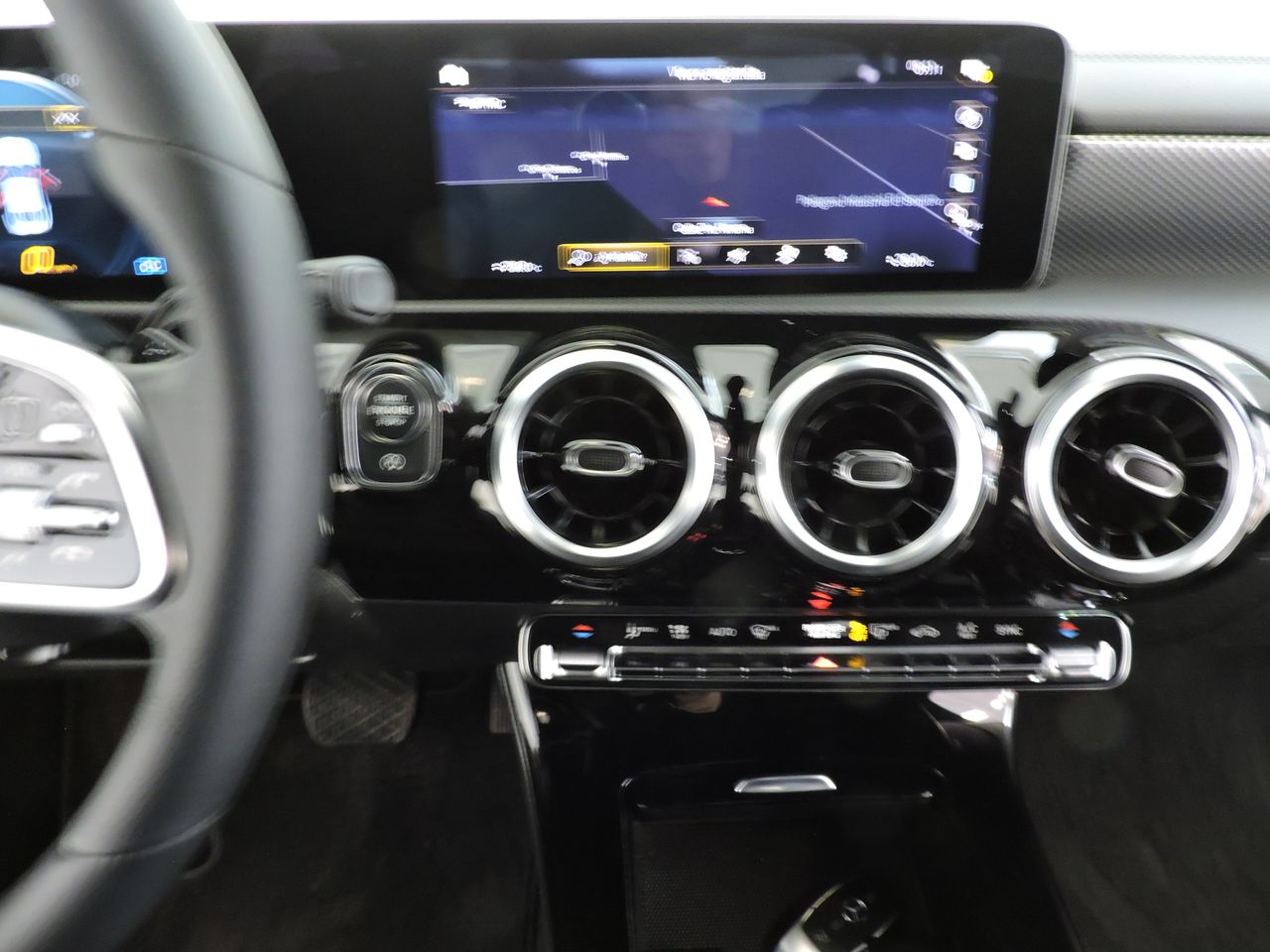 Mercedes CLA Coupé CLA 200 d Business Line - Foto 13