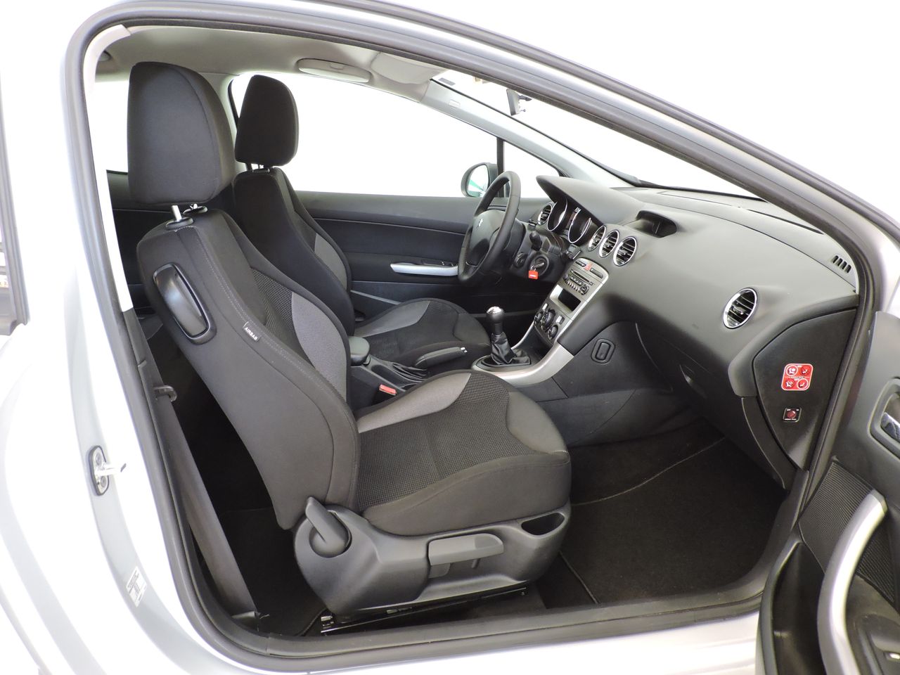 Peugeot 308 3p Sport 1.6 HDi 110 FAP - Foto 11