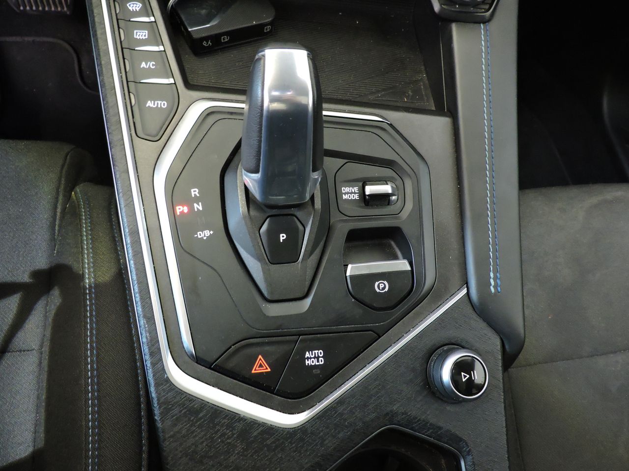 Lynk & Co 01 Híbrido enchufable - Foto 14