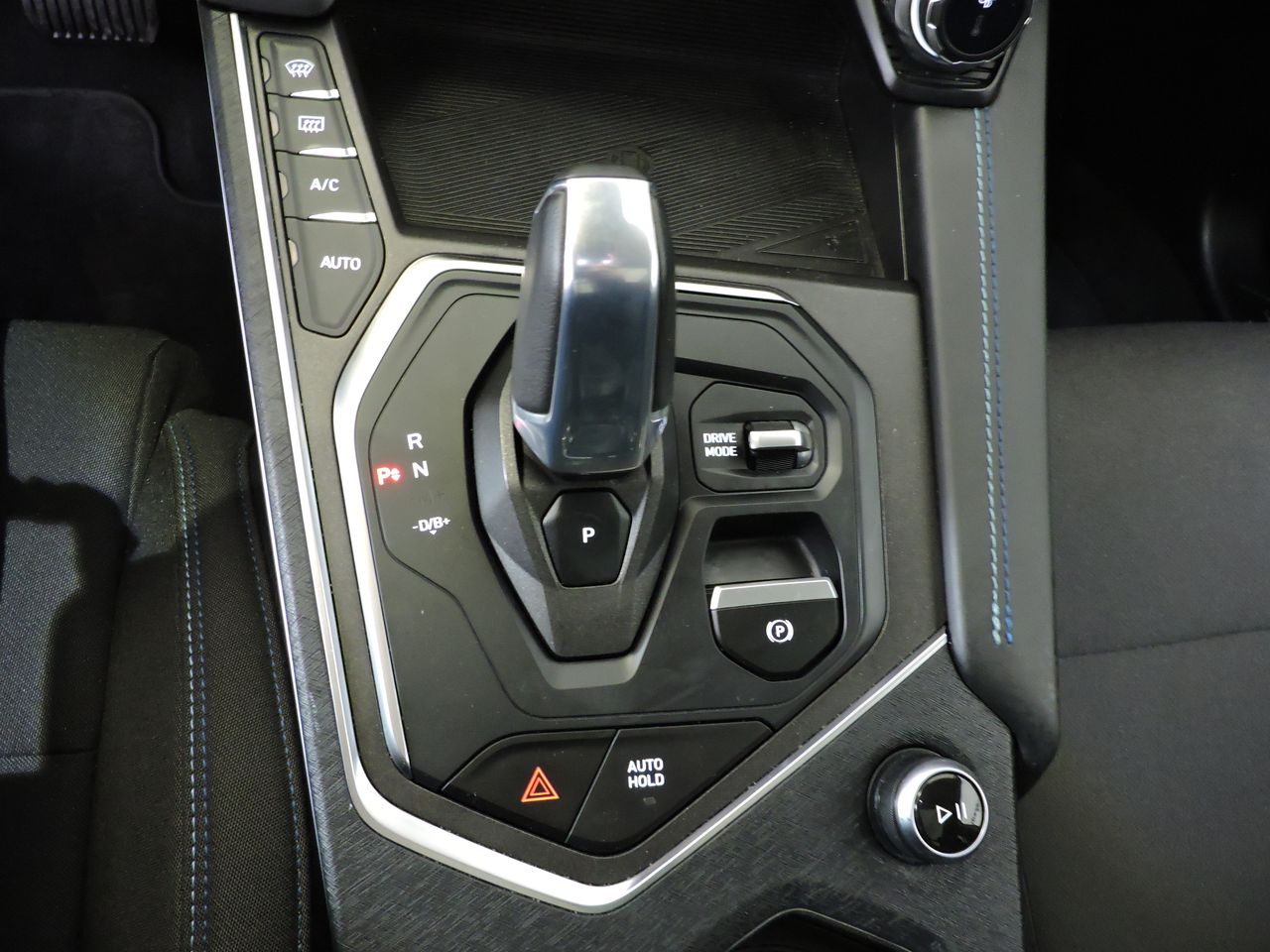 Lynk & Co 01 Híbrido enchufable - Foto 15