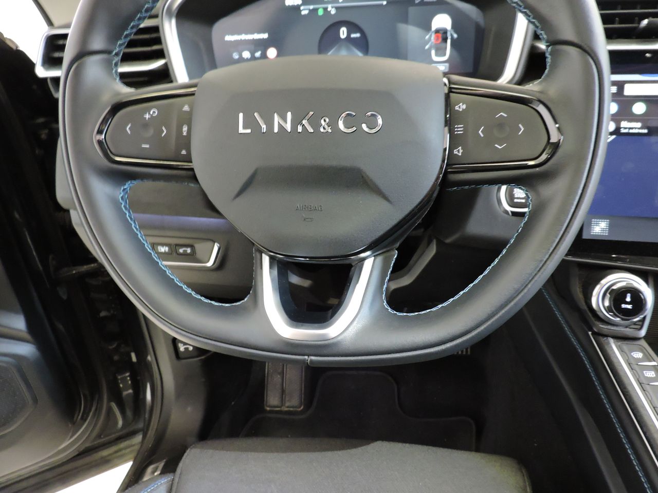 Lynk & Co 01 Híbrido enchufable - Foto 13