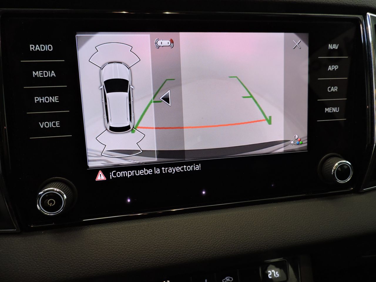 Skoda Karoq Ambition 2.0 TDI 110 kW (150 CV) DSG 4x4 - Foto 14