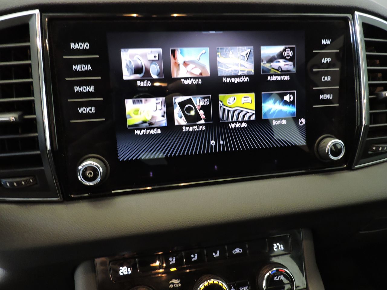 Skoda Karoq Ambition 2.0 TDI 110 kW (150 CV) DSG 4x4 - Foto 12