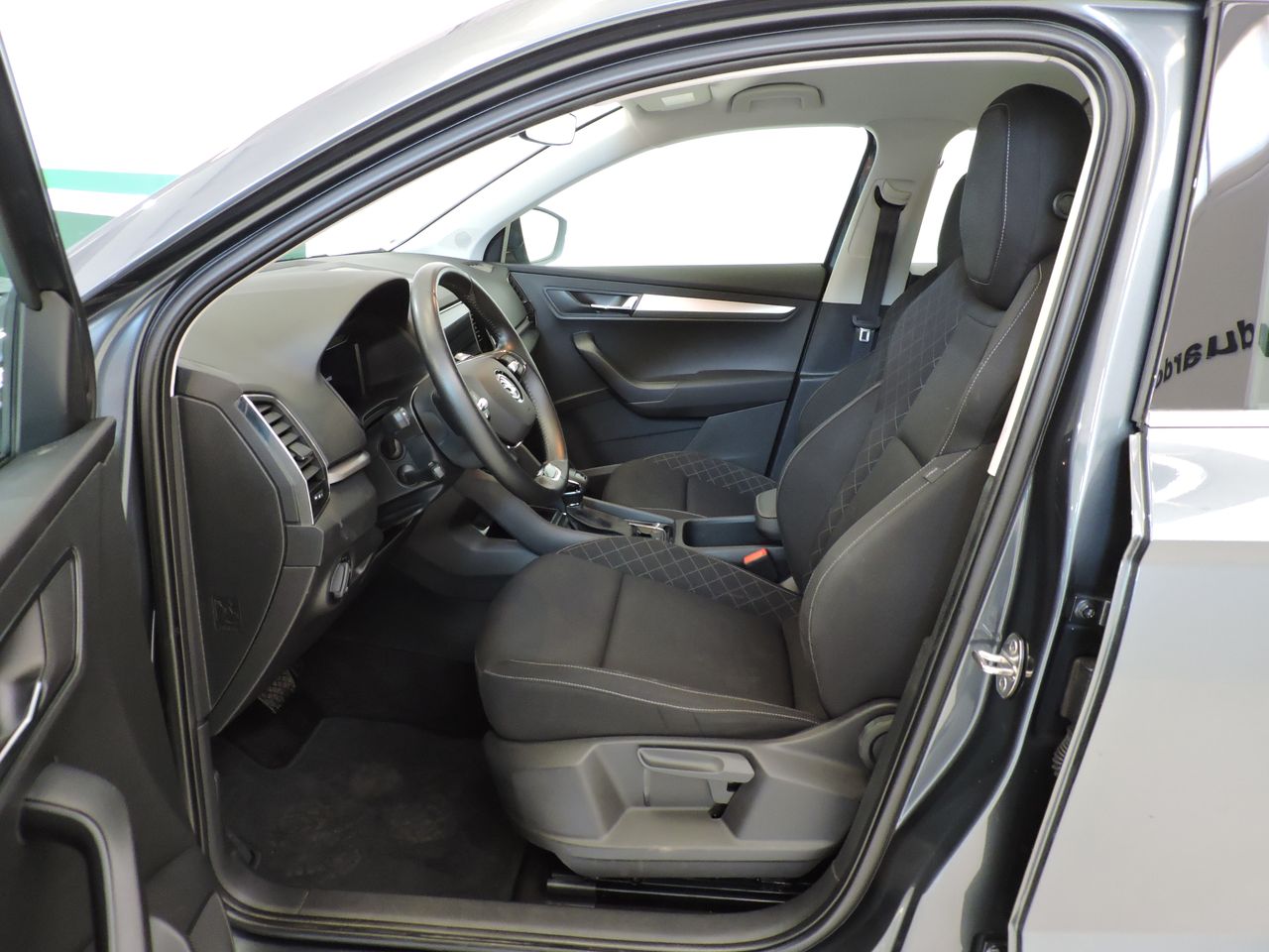 Skoda Karoq Ambition 2.0 TDI 110 kW (150 CV) DSG 4x4 - Foto 15