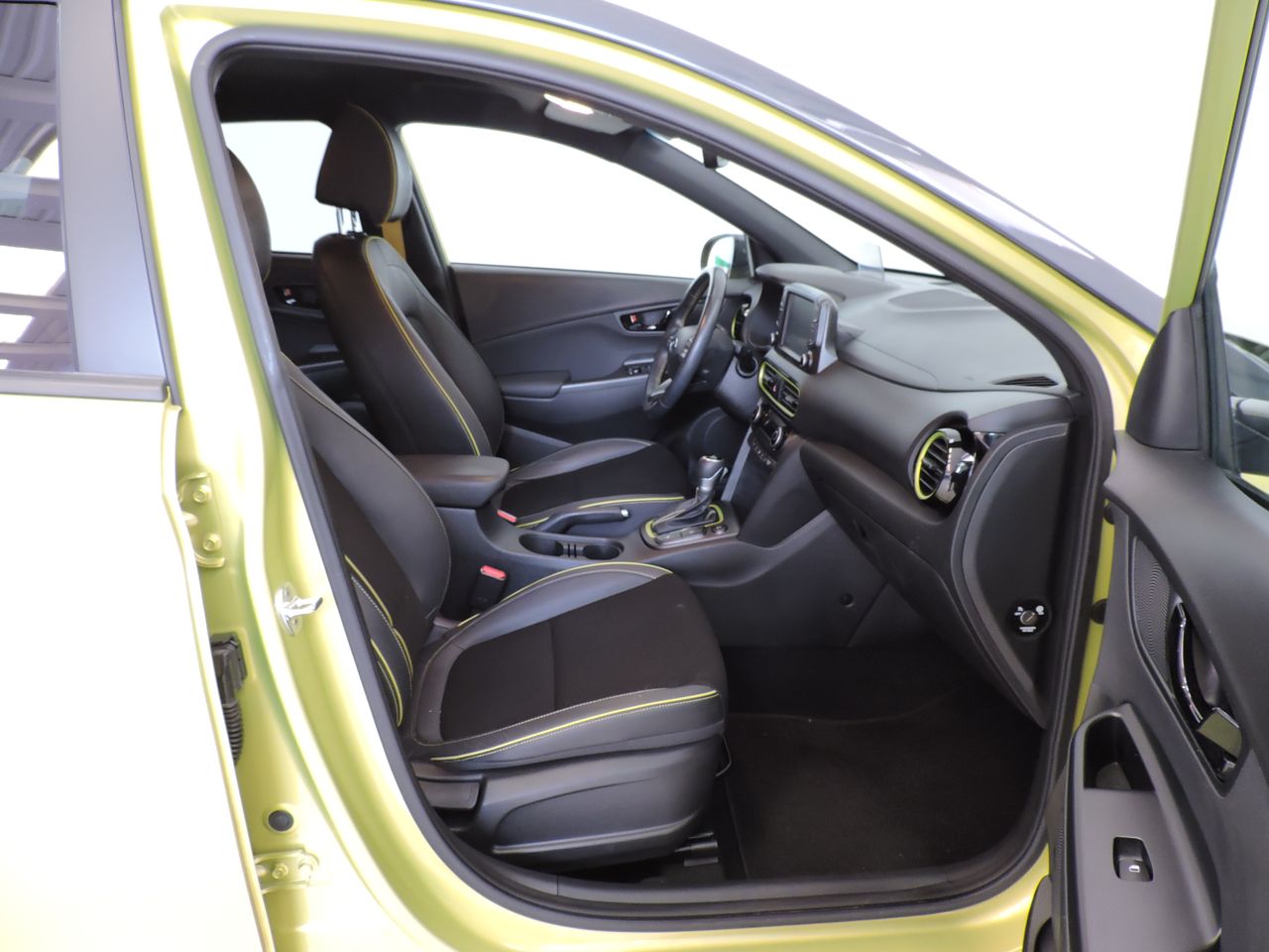 Hyundai Kona 1.6 T-GDI 130 kW (177 CV) 4x4 DCT Tecno - Foto 10