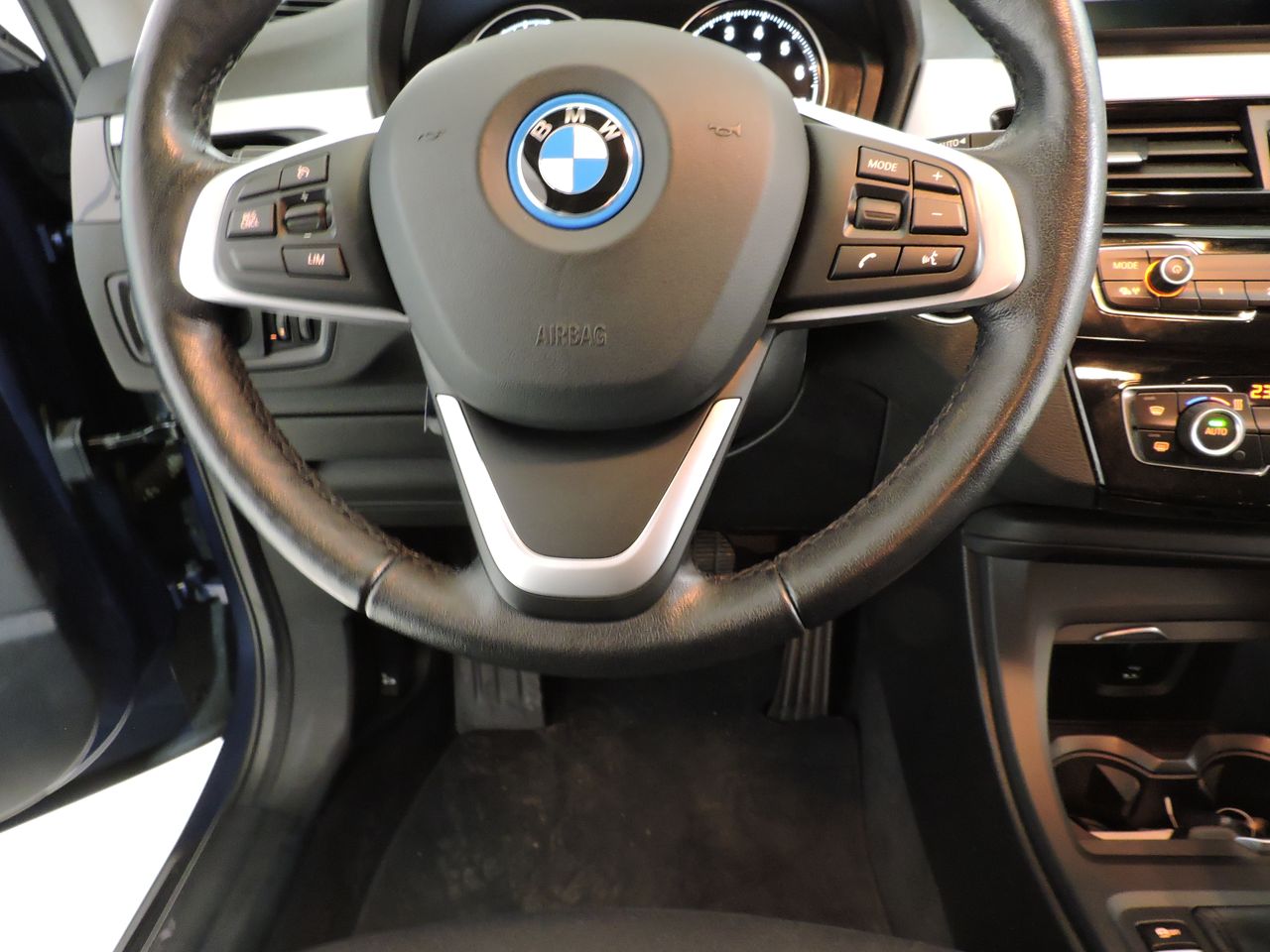 BMW X1 xDrive25e - Foto 12