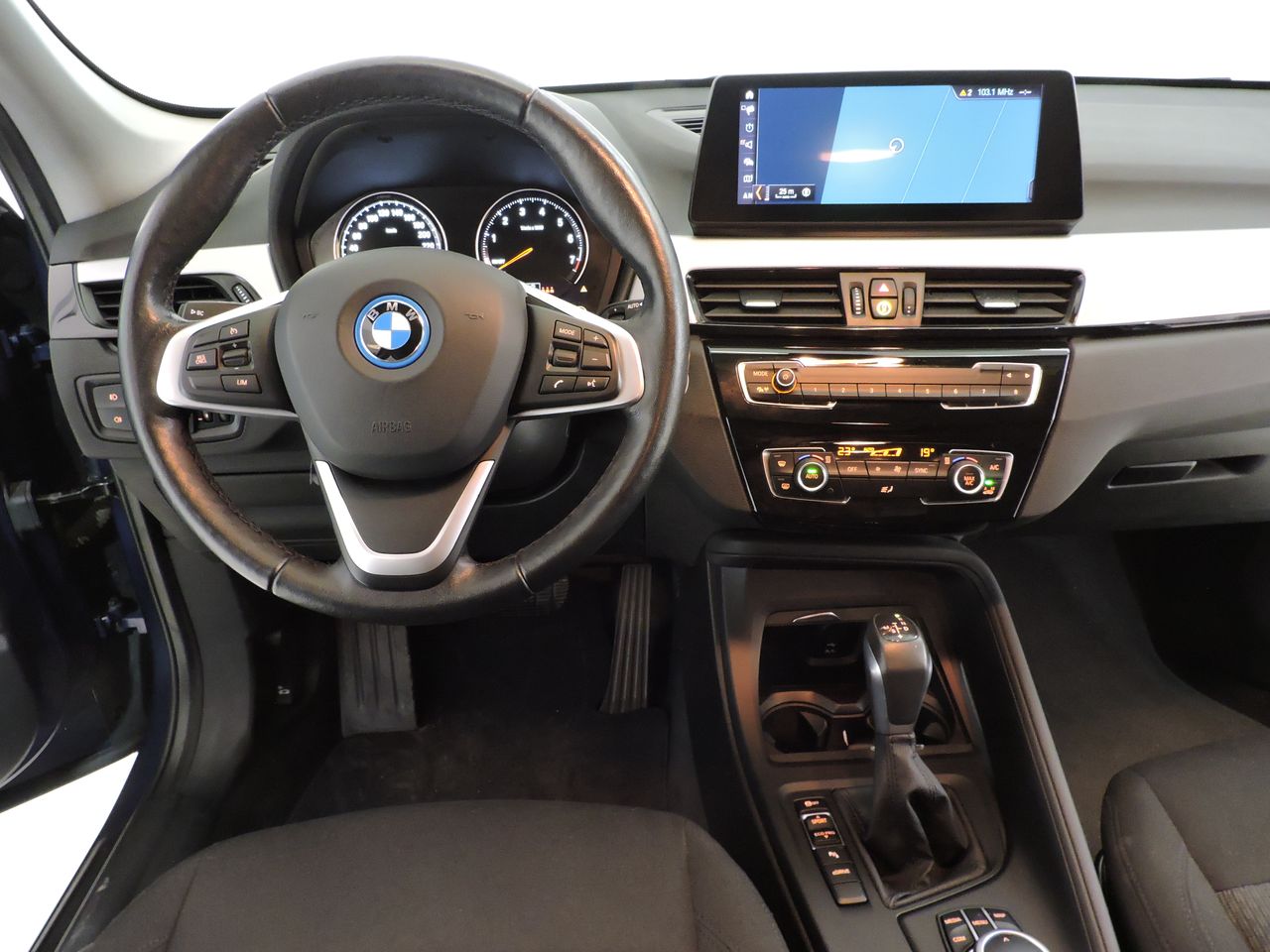 BMW X1 xDrive25e - Foto 8