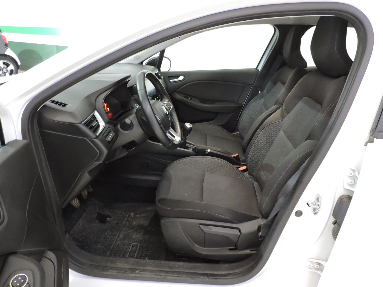 Renault Clio Equilibre Blue dCi 74 kW (100 CV) - Foto 8