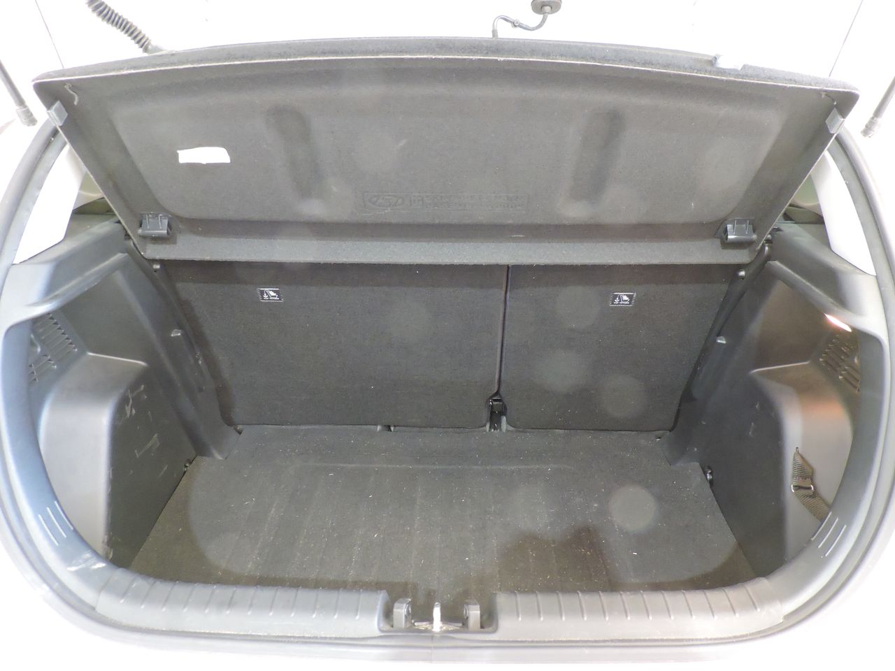 Hyundai i20 1.2 MPi 6undefined (84 CV) Klass - Foto 15