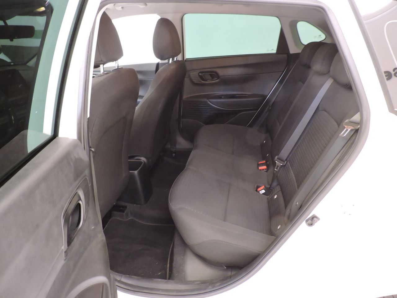 Hyundai i20 1.2 MPi 6undefined (84 CV) Klass - Foto 14