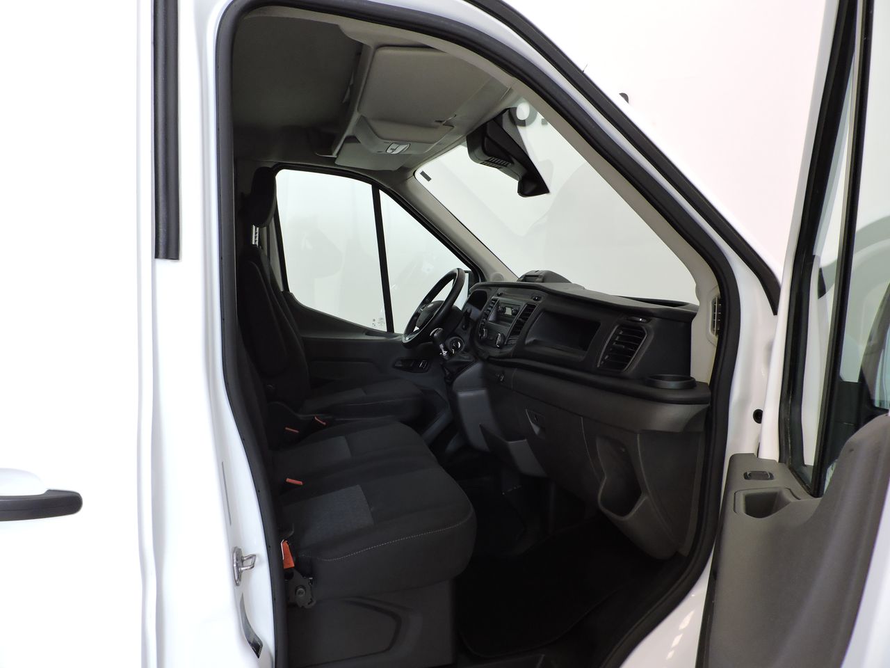 Ford Transit FORD TRANSIT 350 L2H2 TREND 2.0 ECO MHEV 130 CV - Foto 10