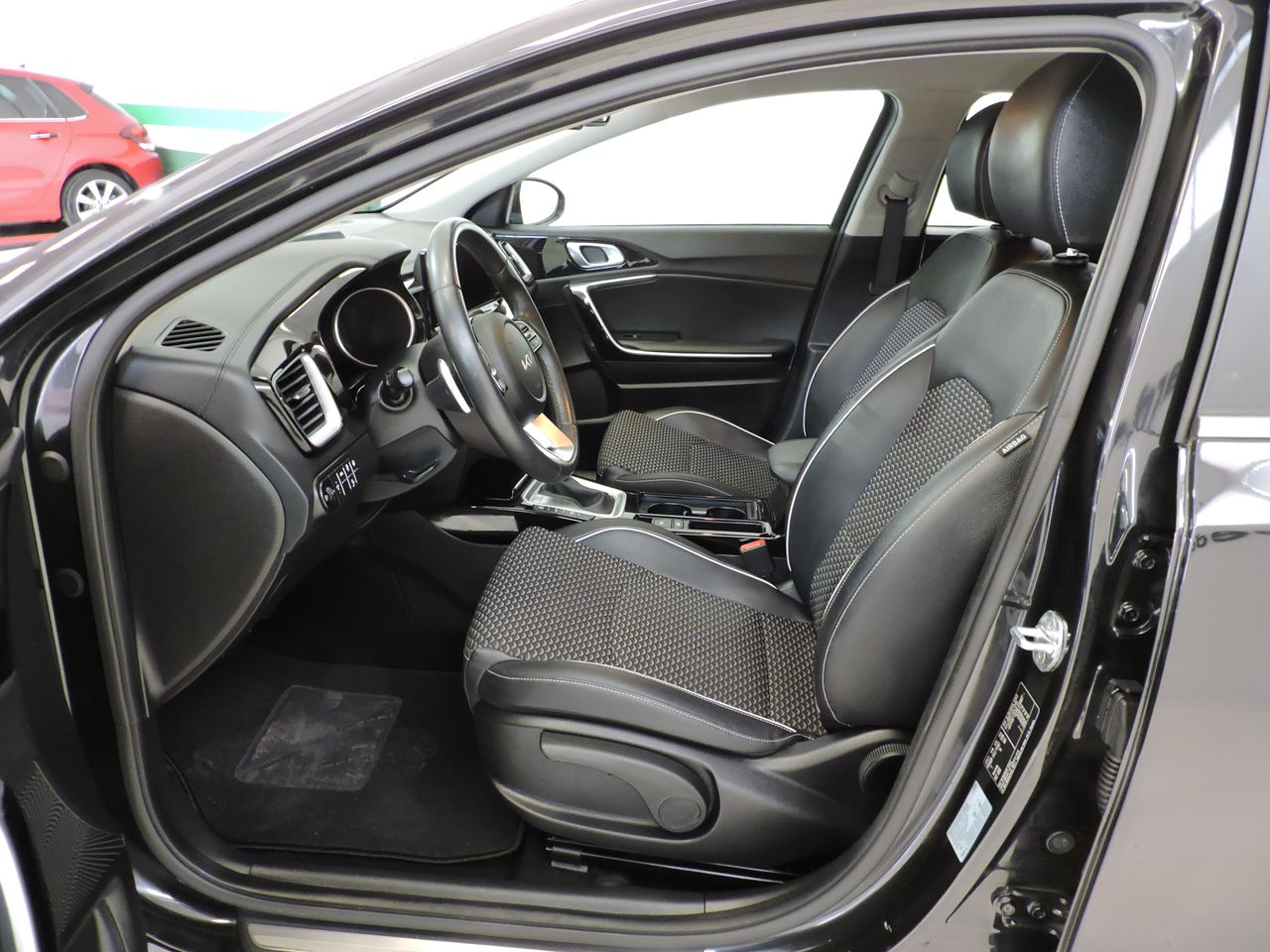 Kia XCeed XCEED 1.6 GDI ISG ISG PHEV ACTIVE BUS DCT6 - Foto 9