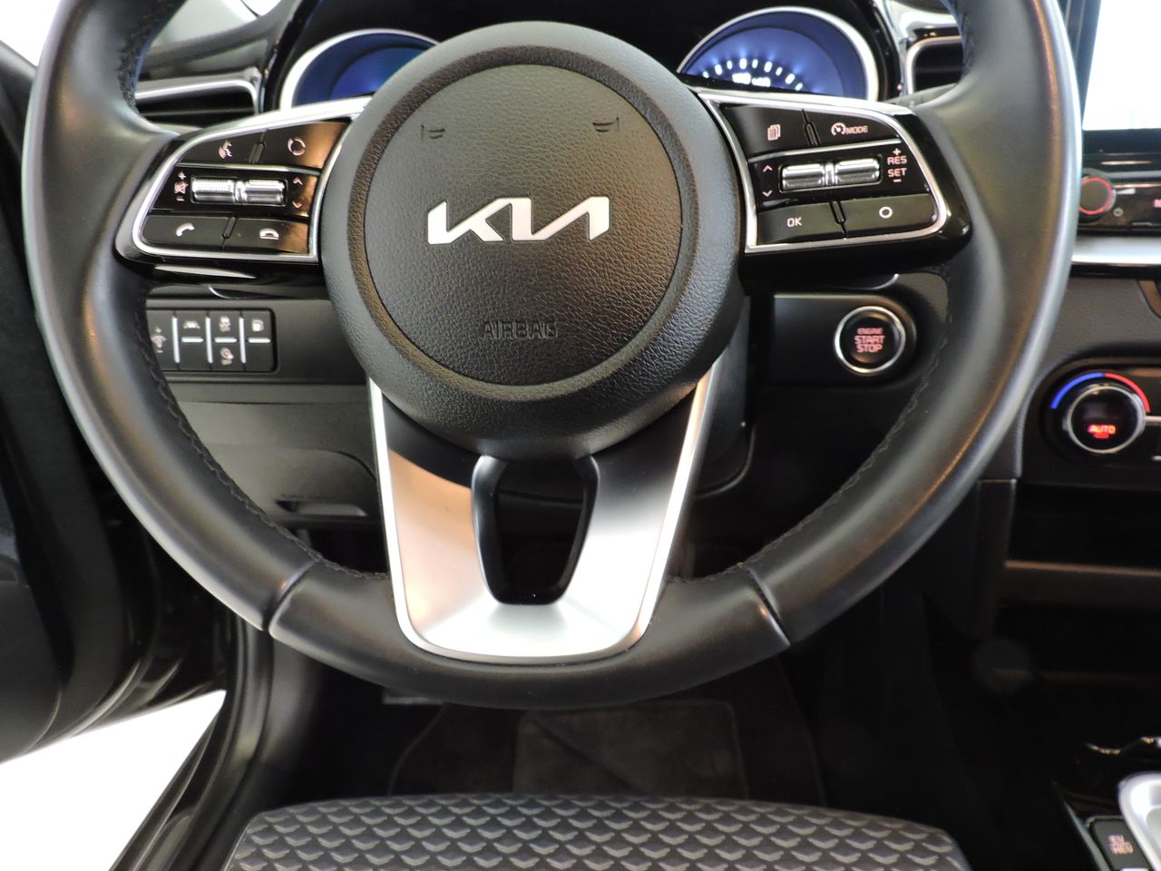 Kia XCeed XCEED 1.6 GDI ISG ISG PHEV ACTIVE BUS DCT6 - Foto 12