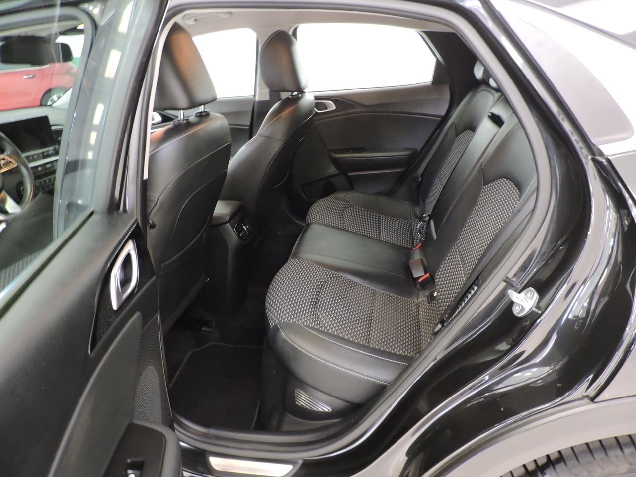 Kia XCeed XCEED 1.6 GDI ISG ISG PHEV ACTIVE BUS DCT6 - Foto 11