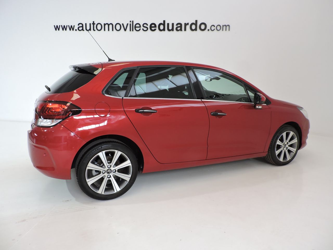 Citroën C4 BlueHDi 120 S&S Shine - Foto 5