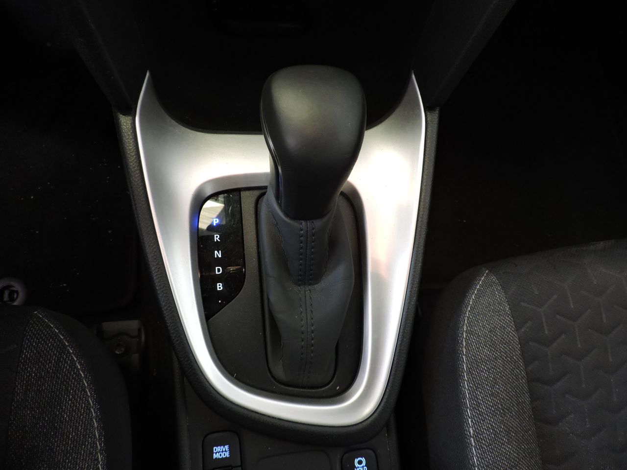 Toyota Yaris Cross YARIS CROSS 1.5 HYBRID 116H DYNAMIC BUSINESS - Foto 13