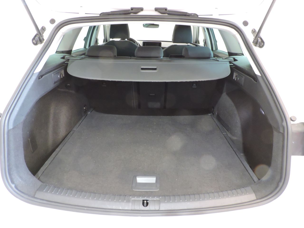 Seat Leon Sportstourer 2.0 TDI CR 110 KW (150 CV) DSG Style - Foto 16