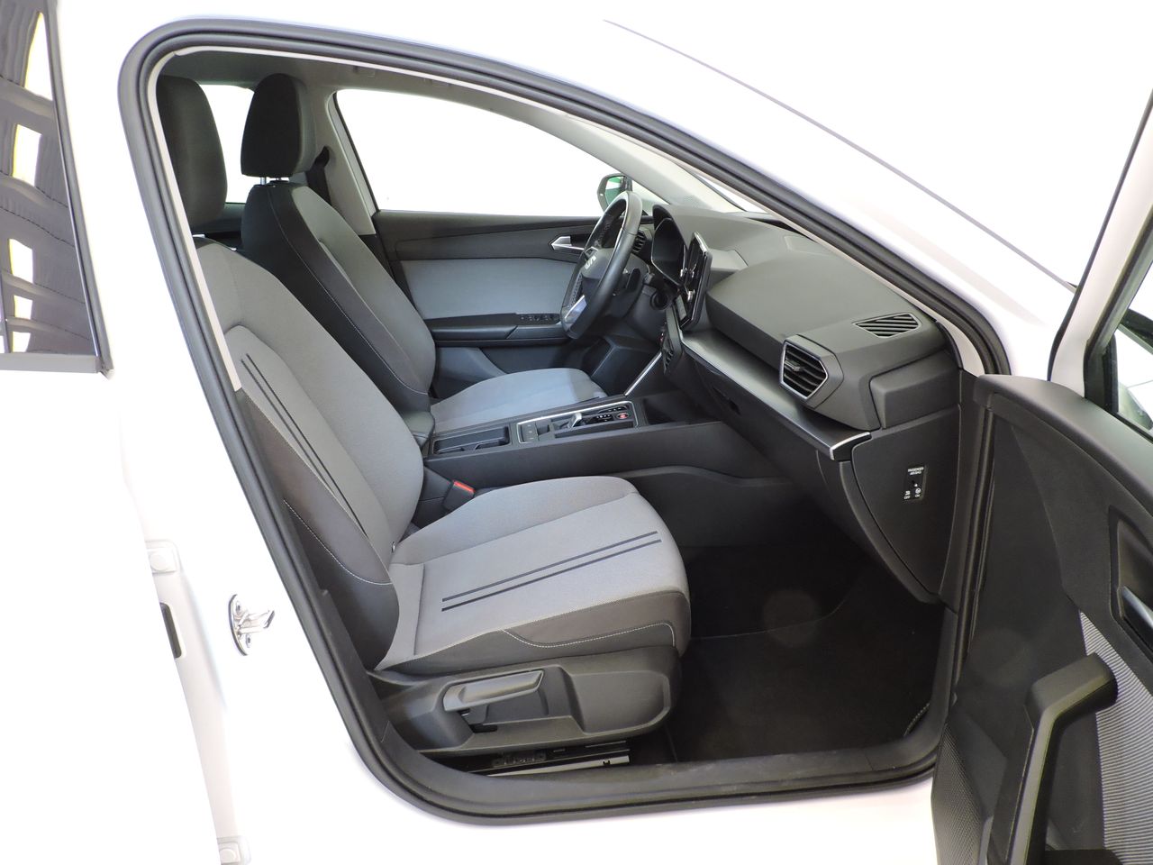 Seat Leon Sportstourer 2.0 TDI CR 110 KW (150 CV) DSG Style - Foto 10