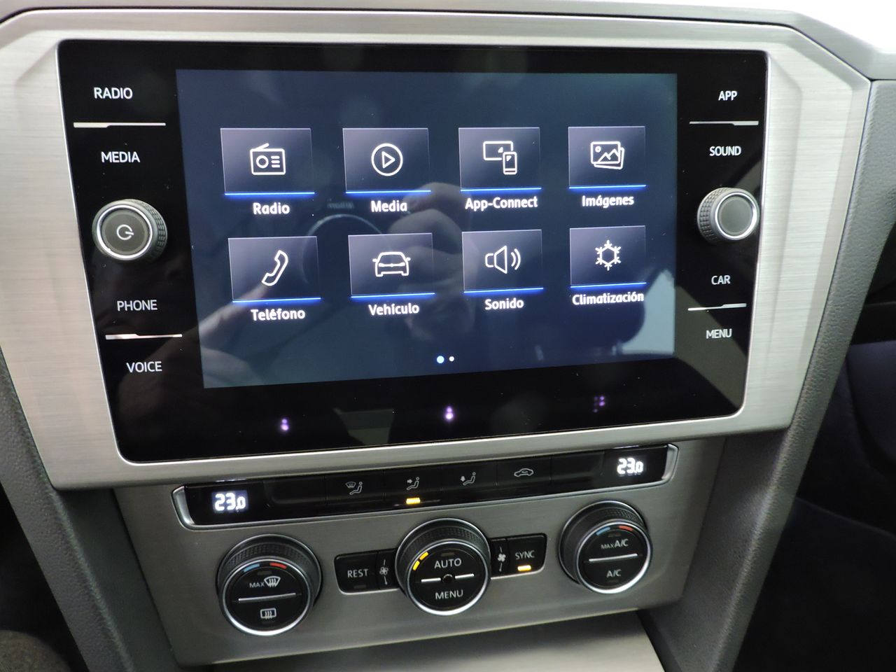 Volkswagen Passat Edition 2.0 TDI BMT 110 kW (150 CV) - Foto 13