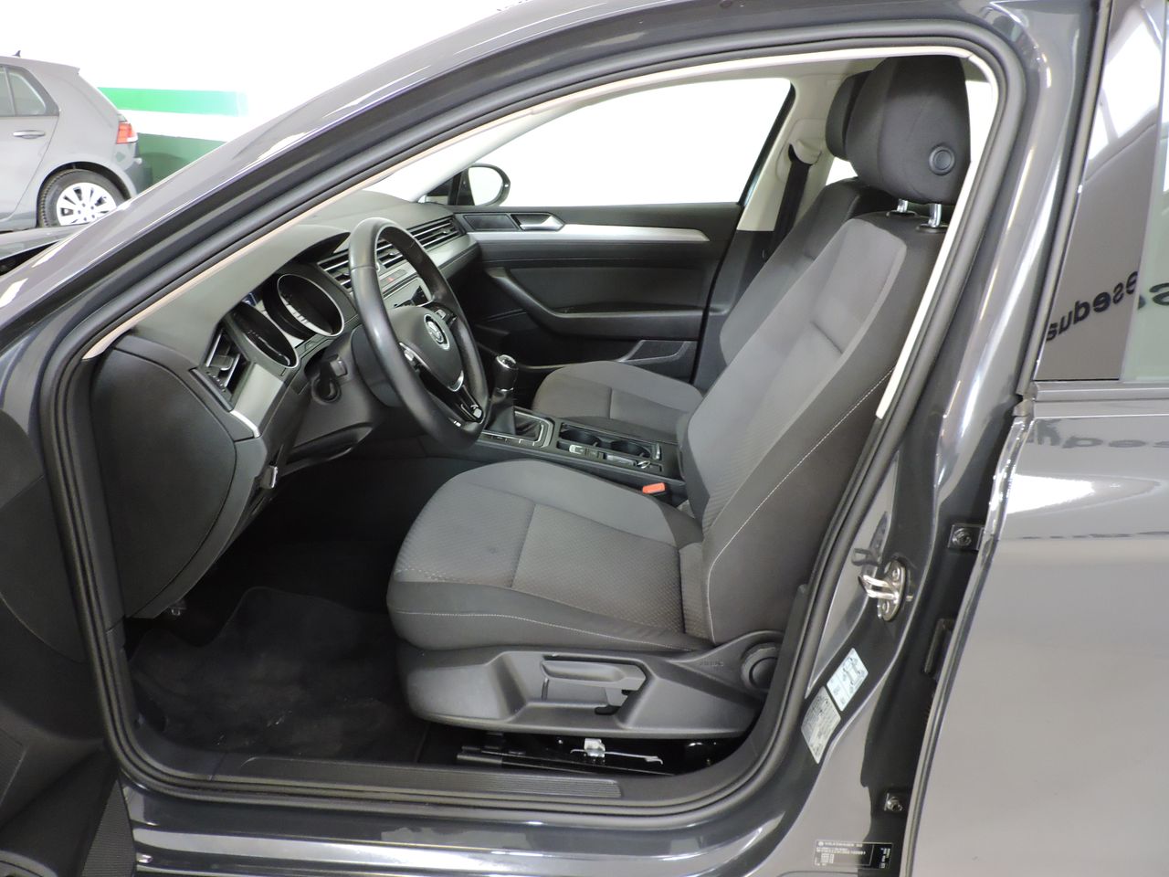 Volkswagen Passat Edition 2.0 TDI BMT 110 kW (150 CV) - Foto 9