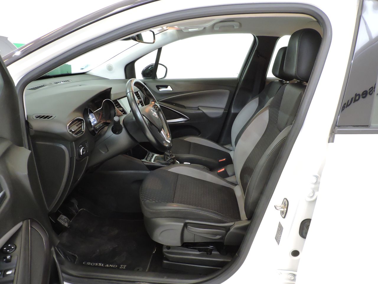 Opel Crossland X Innovation 1.5 Diesel Start&Stop 75 kW (102 CV) - Foto 9