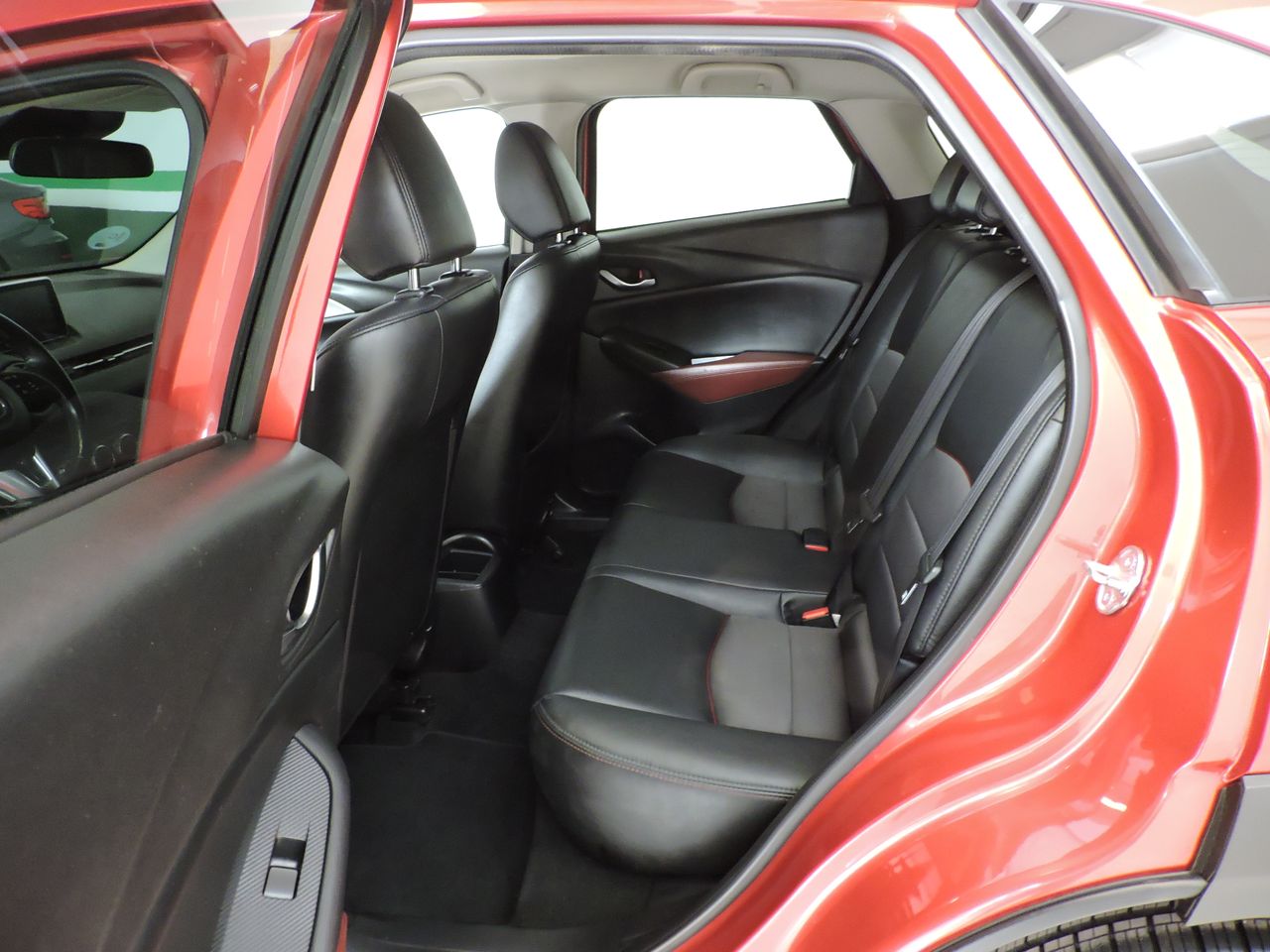 Mazda CX-3 Luxury 1.5 Diesel 105 CV 2WD - Foto 11