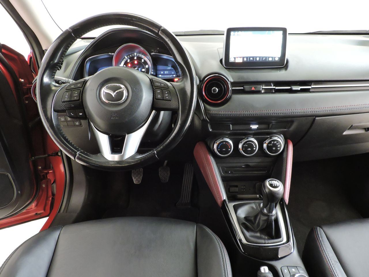 Mazda CX-3 Luxury 1.5 Diesel 105 CV 2WD - Foto 8