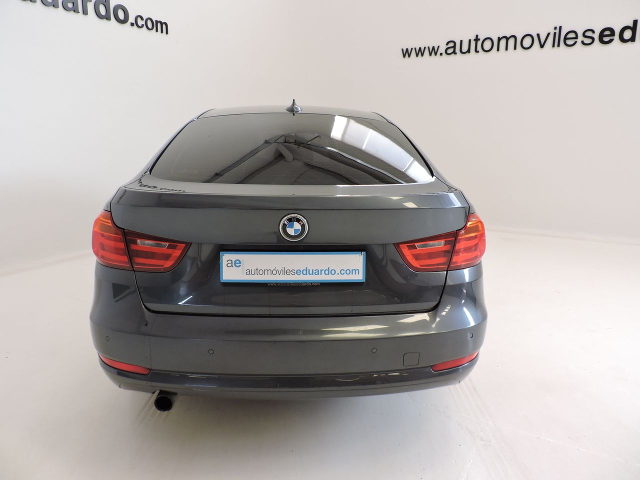 BMW Serie 3 318d Berlina - Foto 6