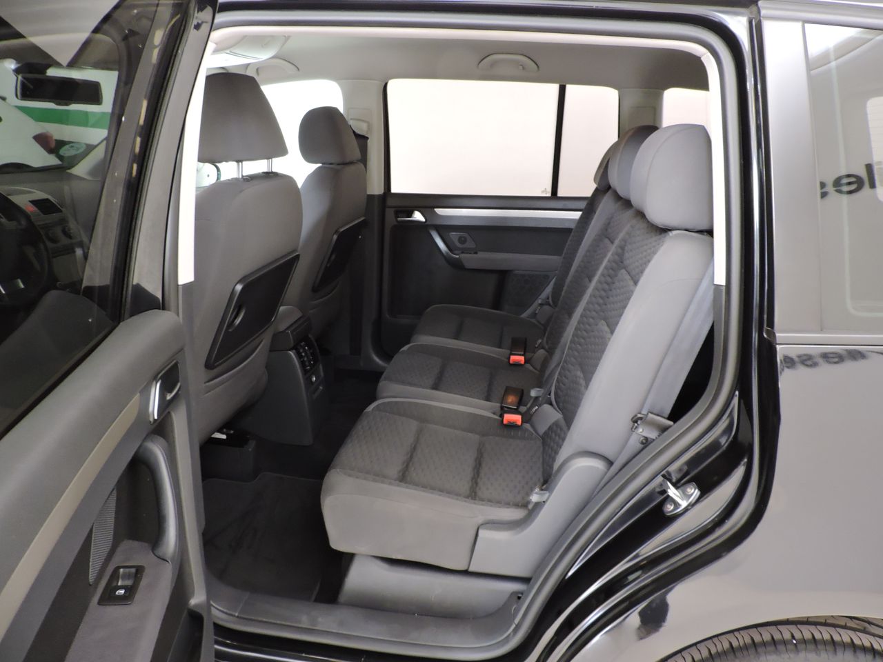 Volkswagen Touran Advance 1.4 TSI 140 CV DSG 7 vel. - Foto 11