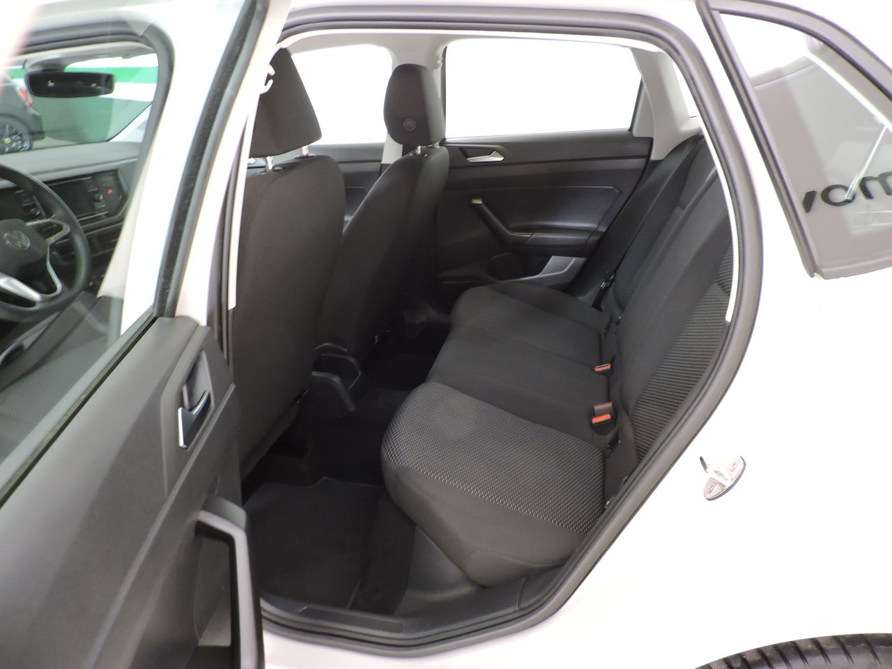 Volkswagen Polo Advance 1.0 TSI 70 kW (95 CV) - Foto 11