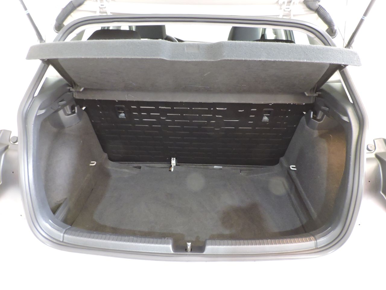 Volkswagen Polo Advance 1.0 TSI 70 kW (95 CV) - Foto 14