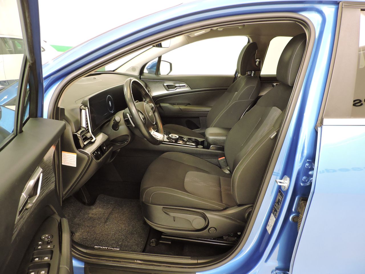 Kia Sportage 1.6 CRDI MHEV STYLE 2WD DCT - Foto 9